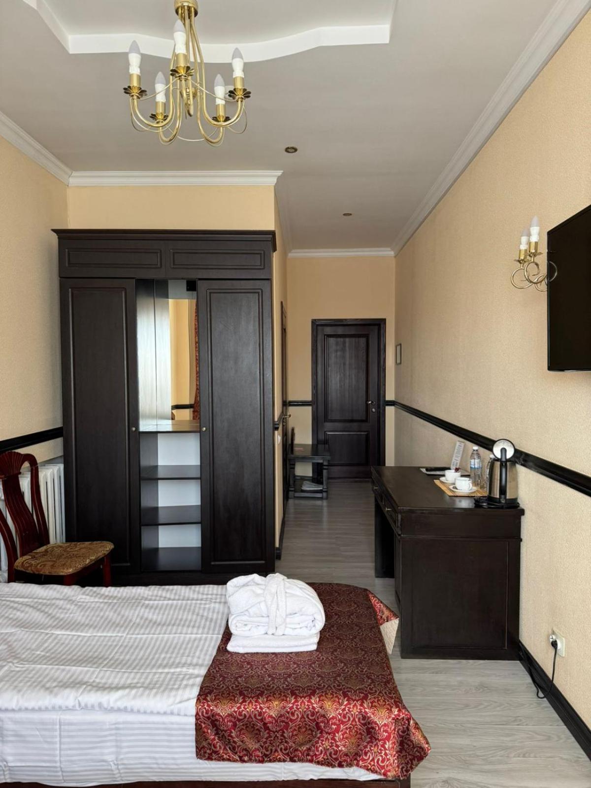 Belon Life Hotel Astana Zewnętrze zdjęcie