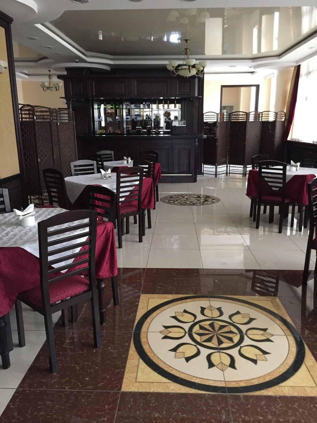 Belon Life Hotel Astana Zewnętrze zdjęcie